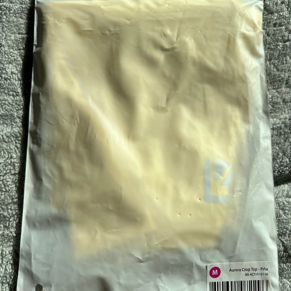 Buffbunny Yellow Activewear Set - Picture 3 of 4